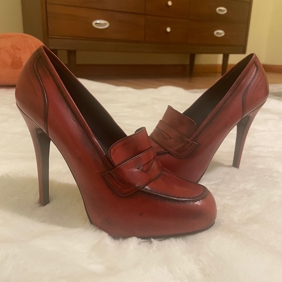 Vera Wang Lavender Label Shoes - Vera Wang Lavender Label heels